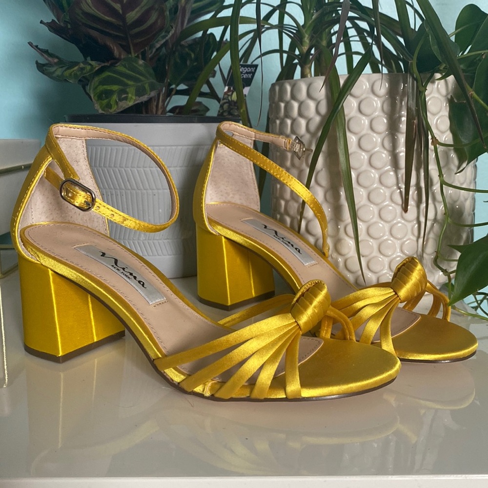 Like new, yellow block heel sandals. Size 5